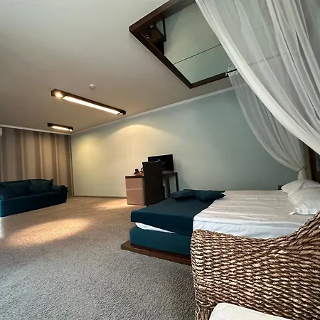 Хотел регина мария дизайн 4*