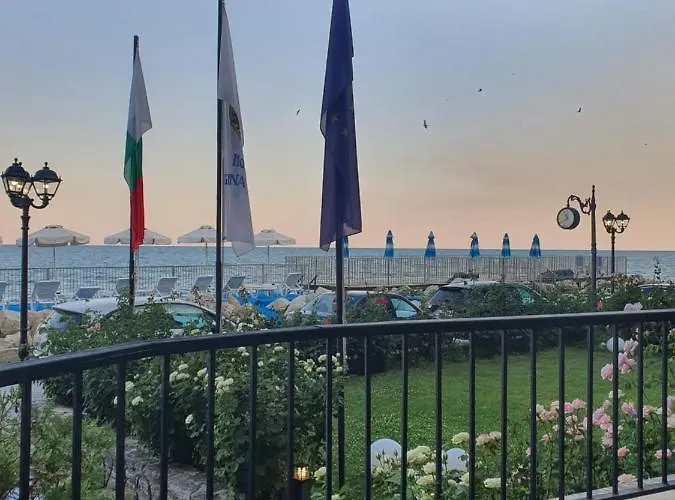 Hotell Regina Maria Design Baltjik