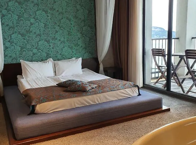 Regina Maria Design 4* Baltjik