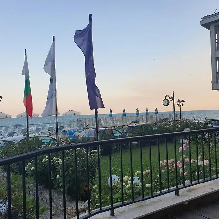 Regina Maria Design Hotel 4*