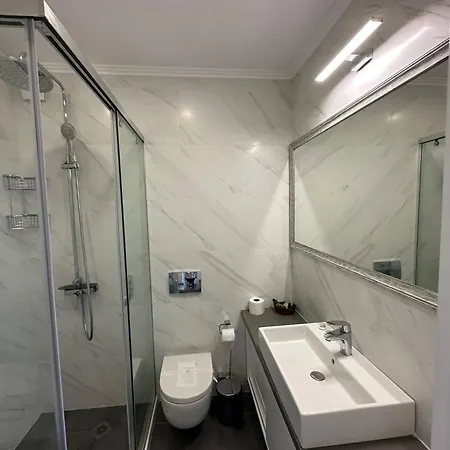 Regina Maria Design 4*