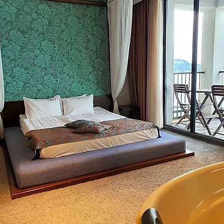 Regina Maria Design Hotel 4*
