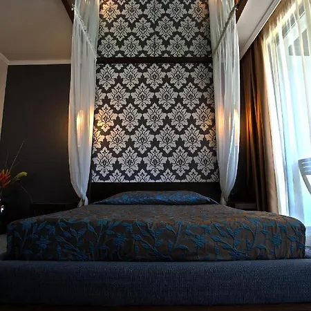 Regina Maria Design Hotel 4*