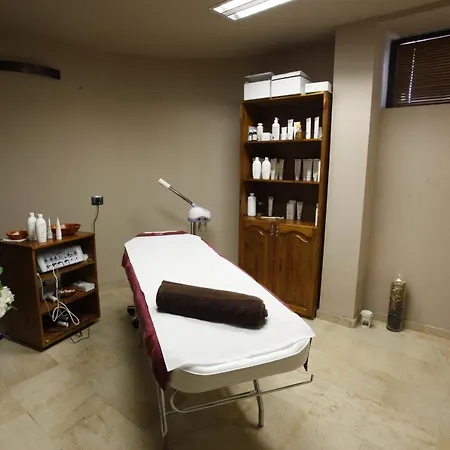 Regina Maria Design 4*