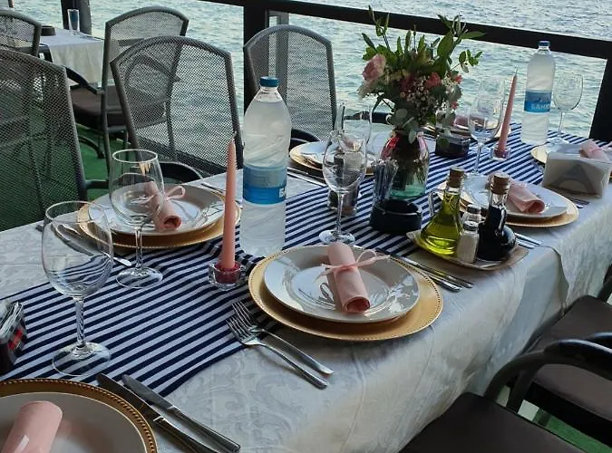 Regina Maria Design 4*